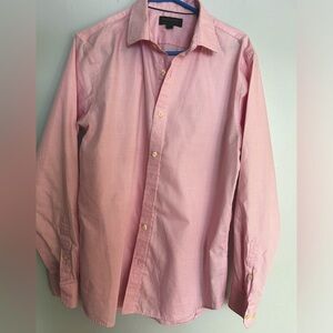 Banana Republic size Medium Men’s Dress Shirt. Pink. Excellent condition.